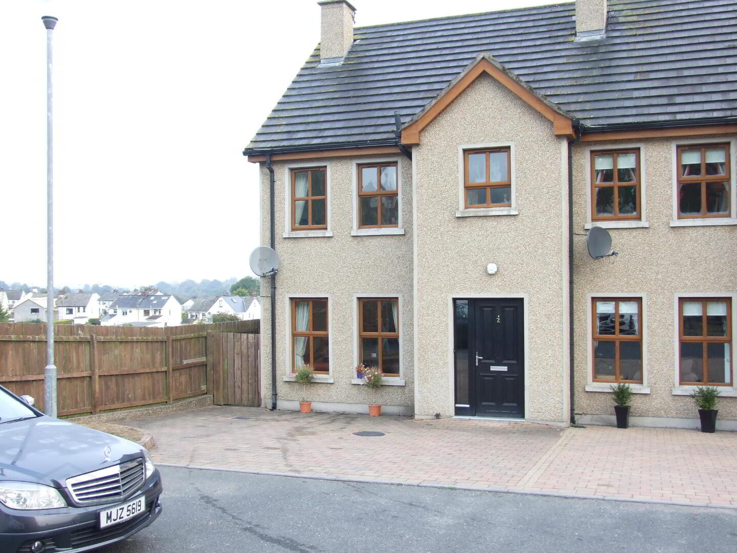 property description image