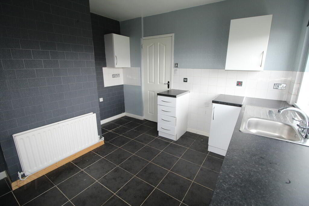 69 Rathcoole Drive 6 of 12