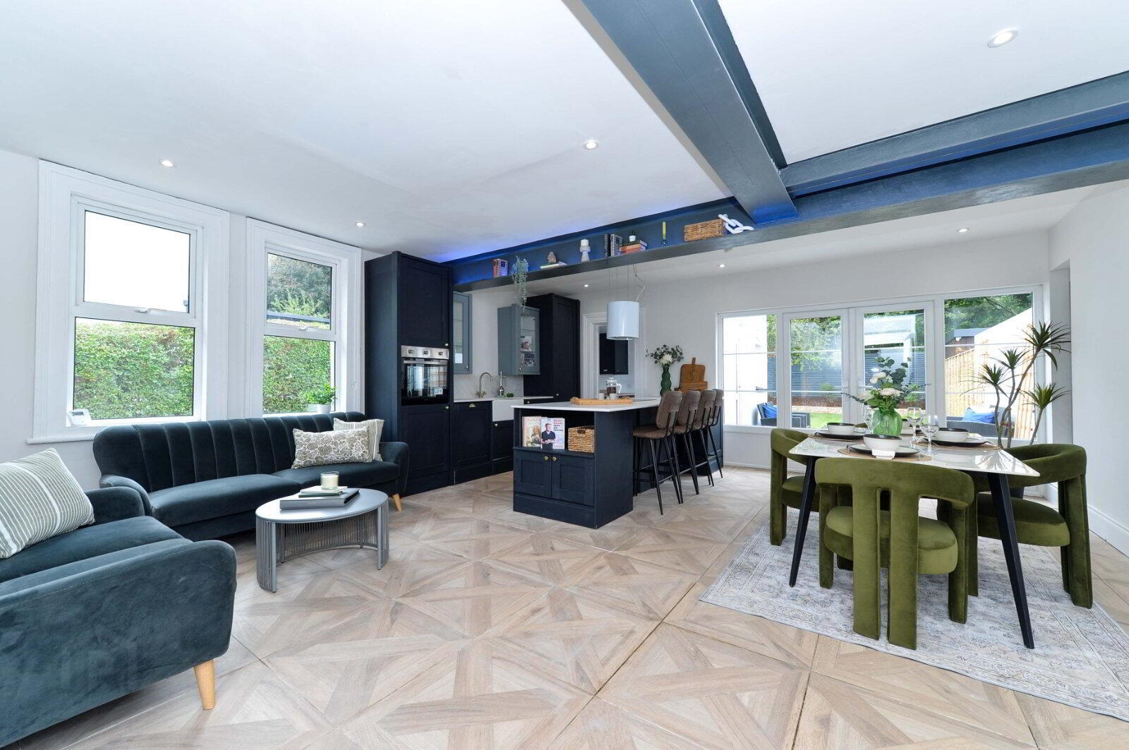 25 Kirkliston Drive 9 of 49