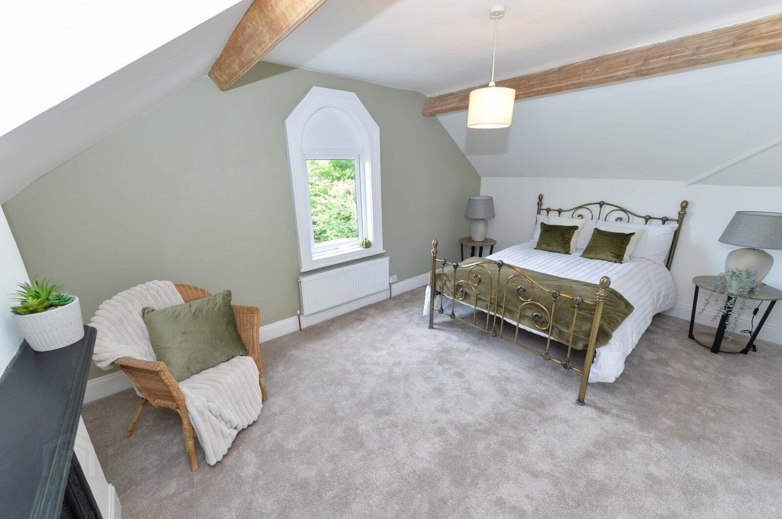 25 Kirkliston Drive 41 of 49