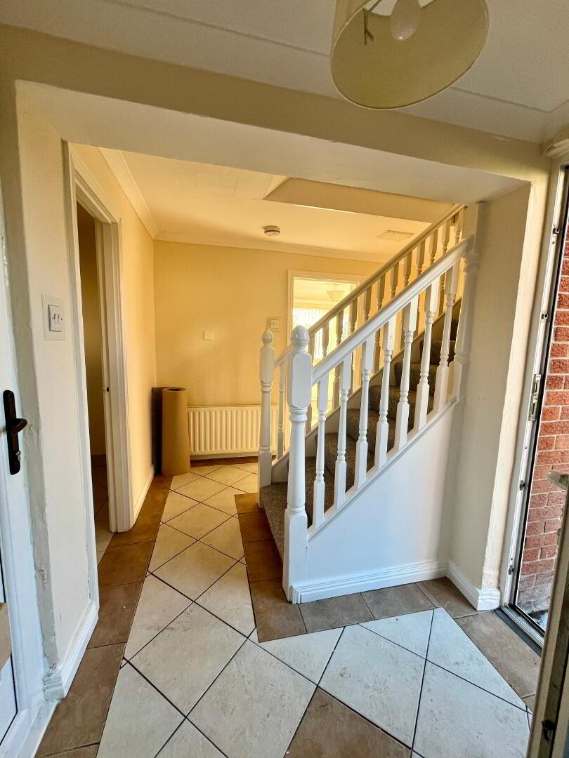 189 Glenowen Park 2 of 9