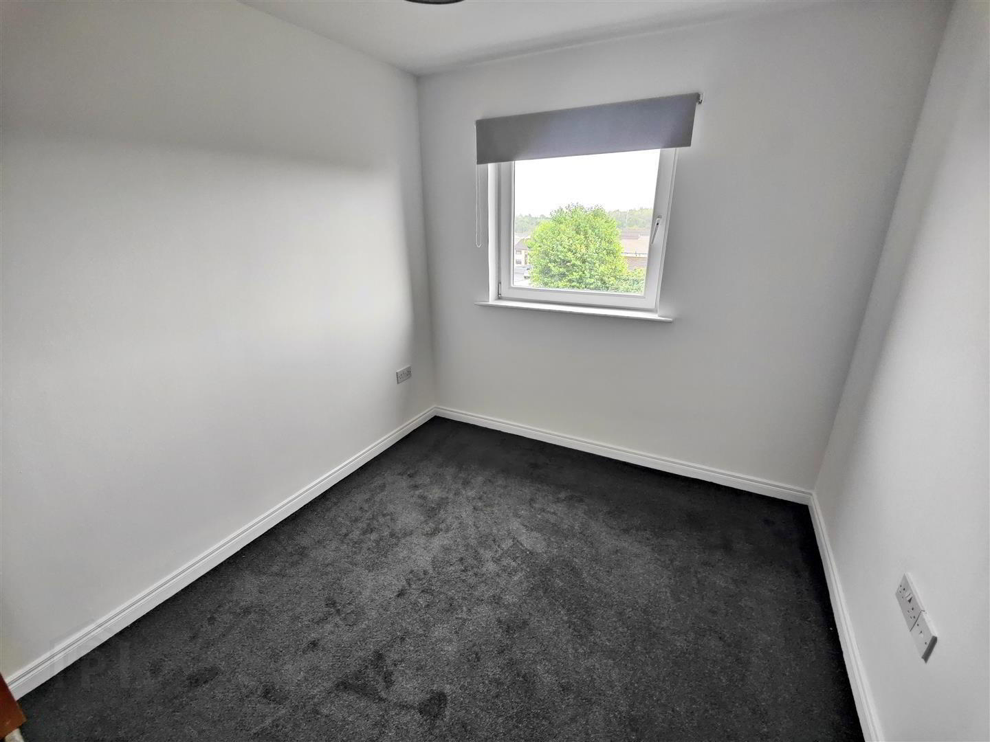 Apt 20 Block E, 678 Shore Road 17 of 17