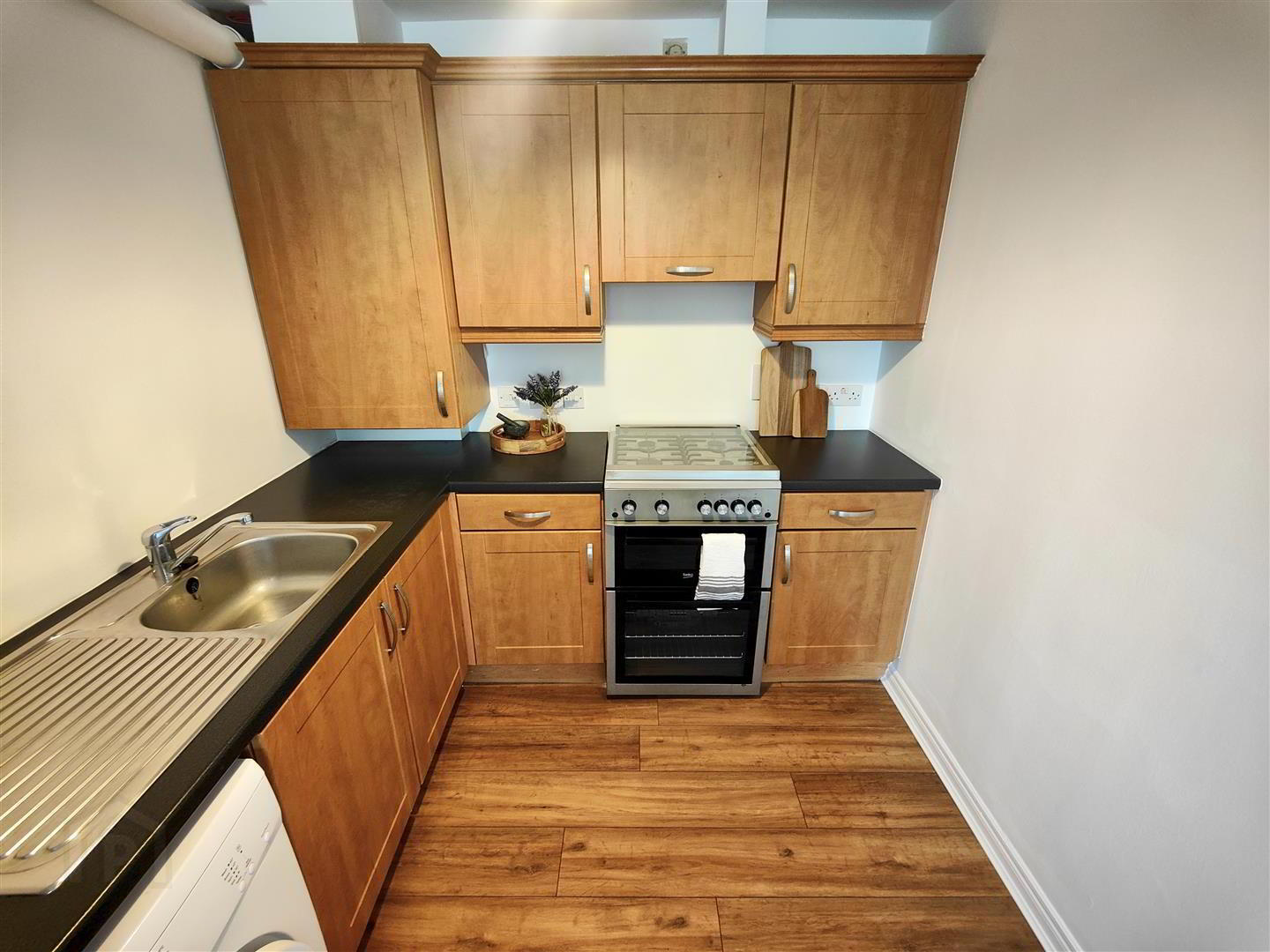 Apt 20 Block E, 678 Shore Road 10 of 17
