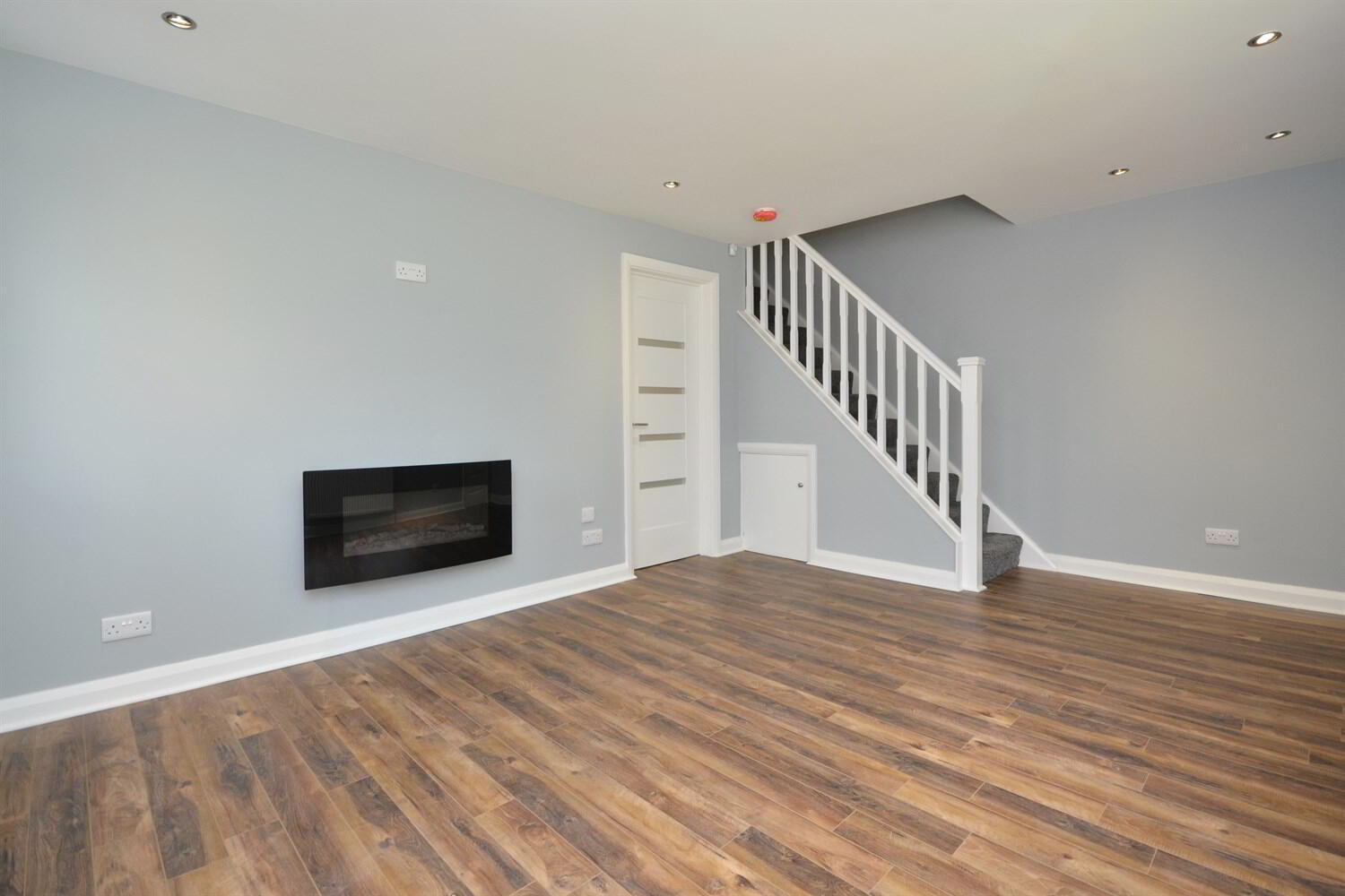 8 Willisfield Park 4 of 15
