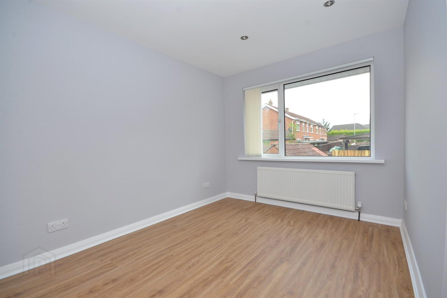8 Willisfield Park 12 of 15