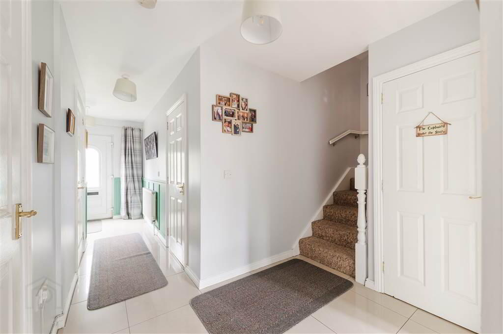 45 St Annes Road 5 of 38