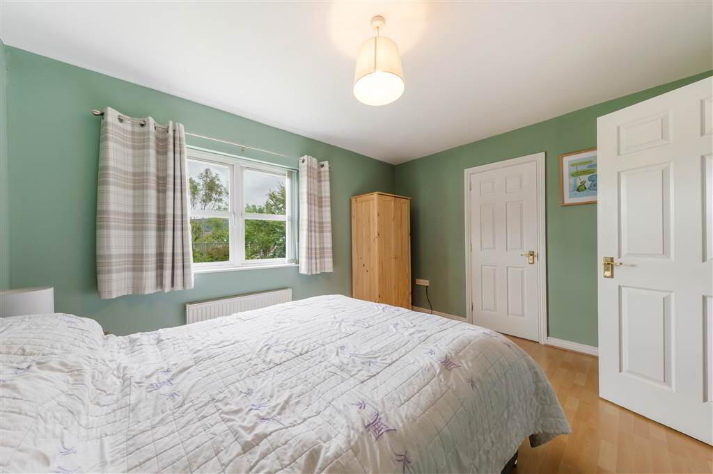 45 St Annes Road 25 of 38