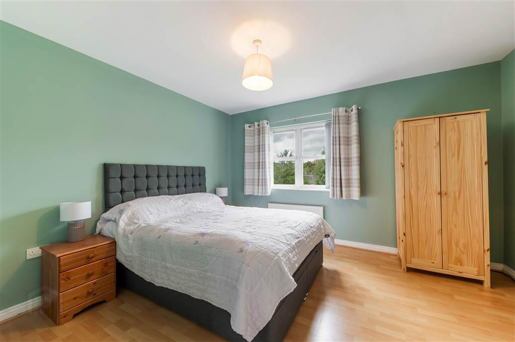 45 St Annes Road 26 of 38