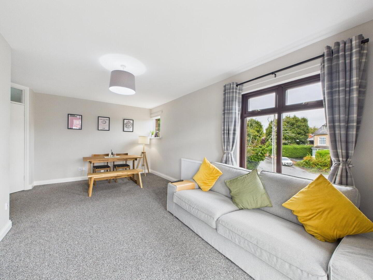 9 Hawthornden Mews 6 of 22