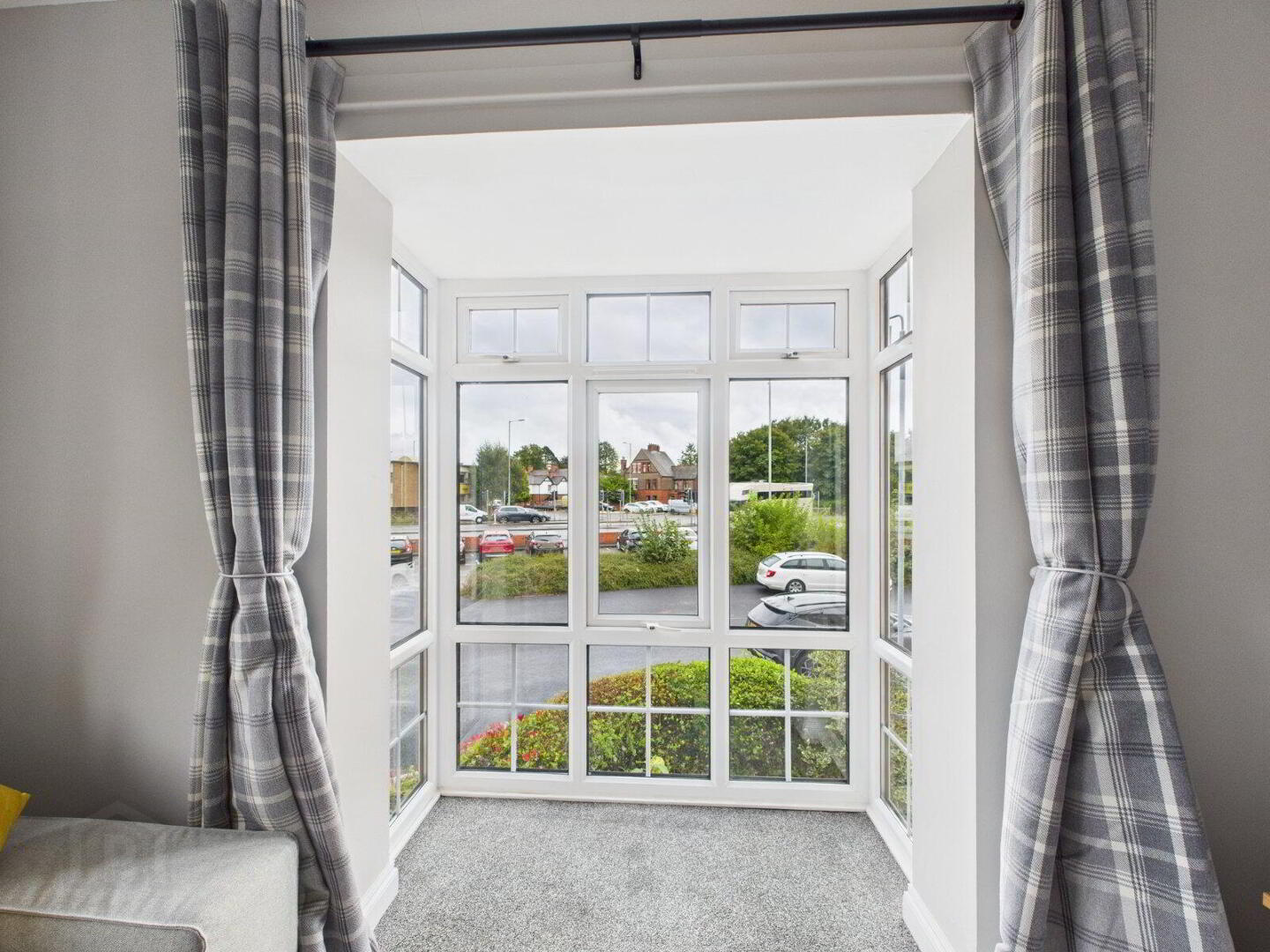9 Hawthornden Mews 9 of 22