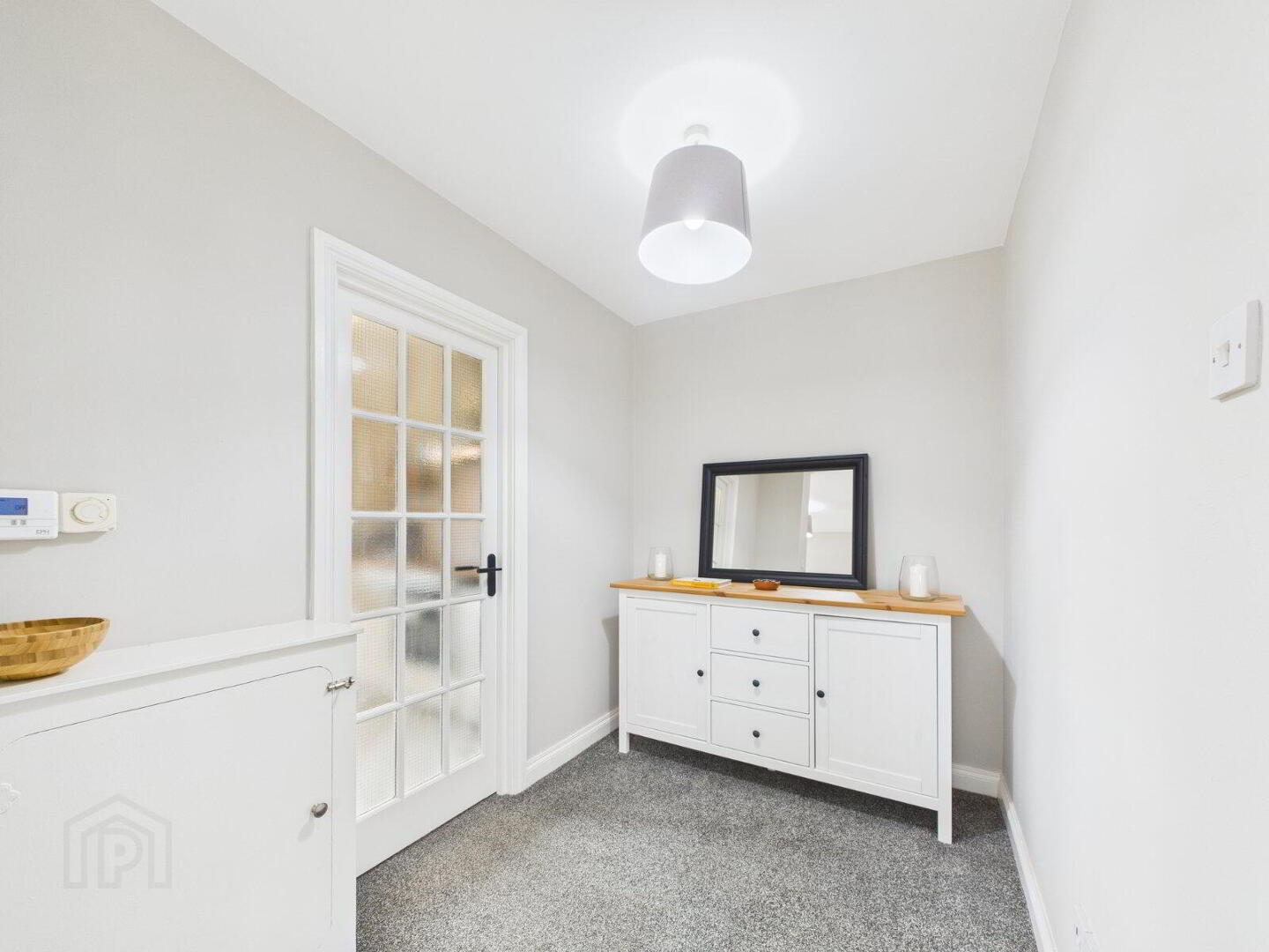 9 Hawthornden Mews 17 of 22