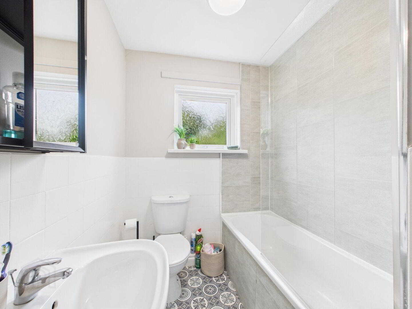 9 Hawthornden Mews 19 of 22