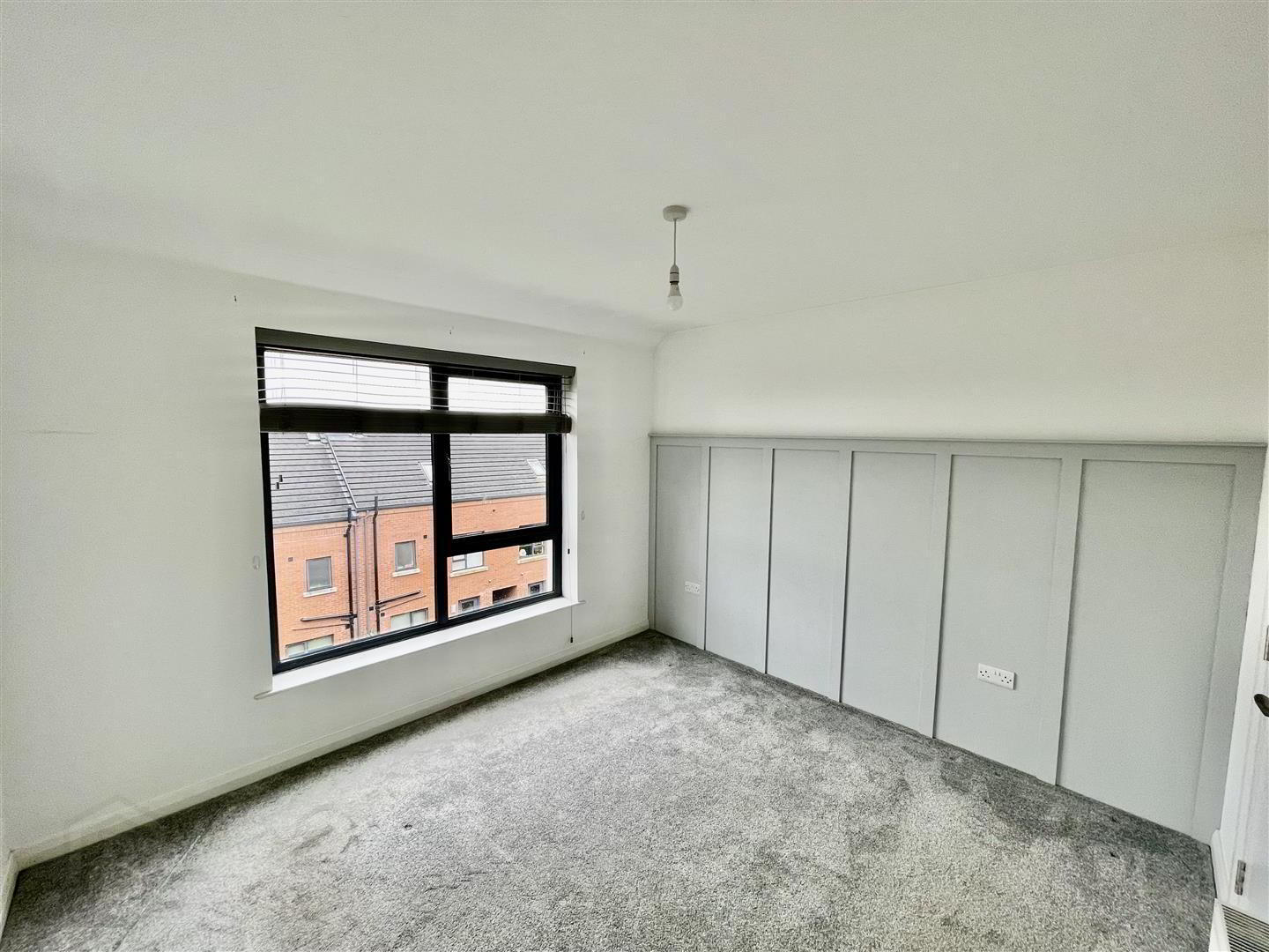 Apt, 42, 5 Faulkner Road 7 of 12