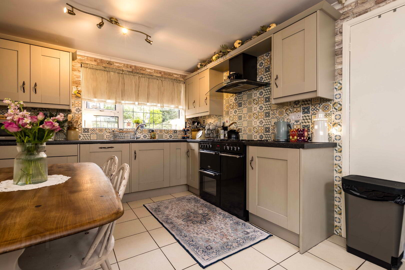 Lus Mor Cottage, 30 The New Road 16 of 59