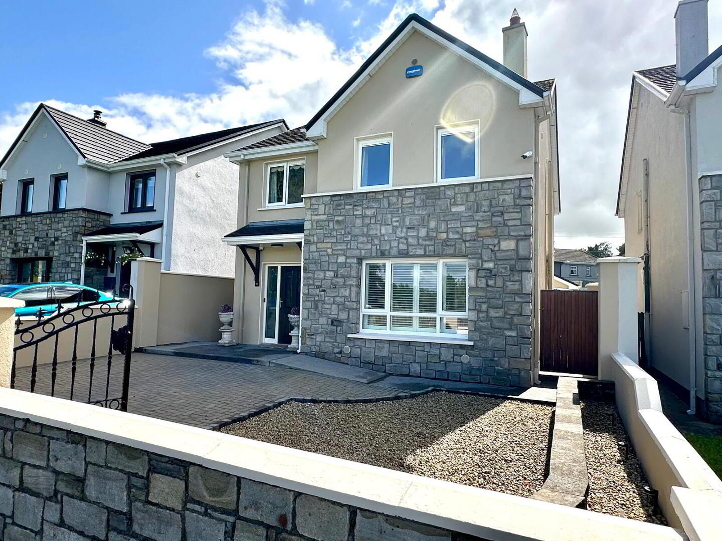 property description image