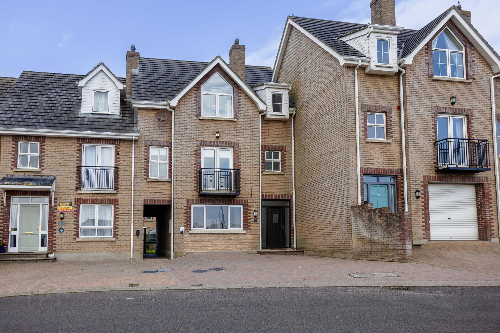 Millstone Grove ( Room For Let ) 1 of 28