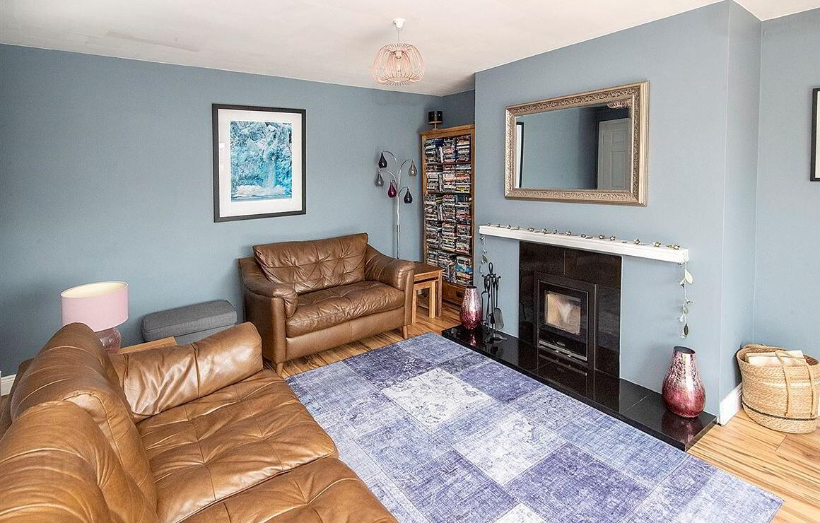 8 Hilview Drive 7 of 17