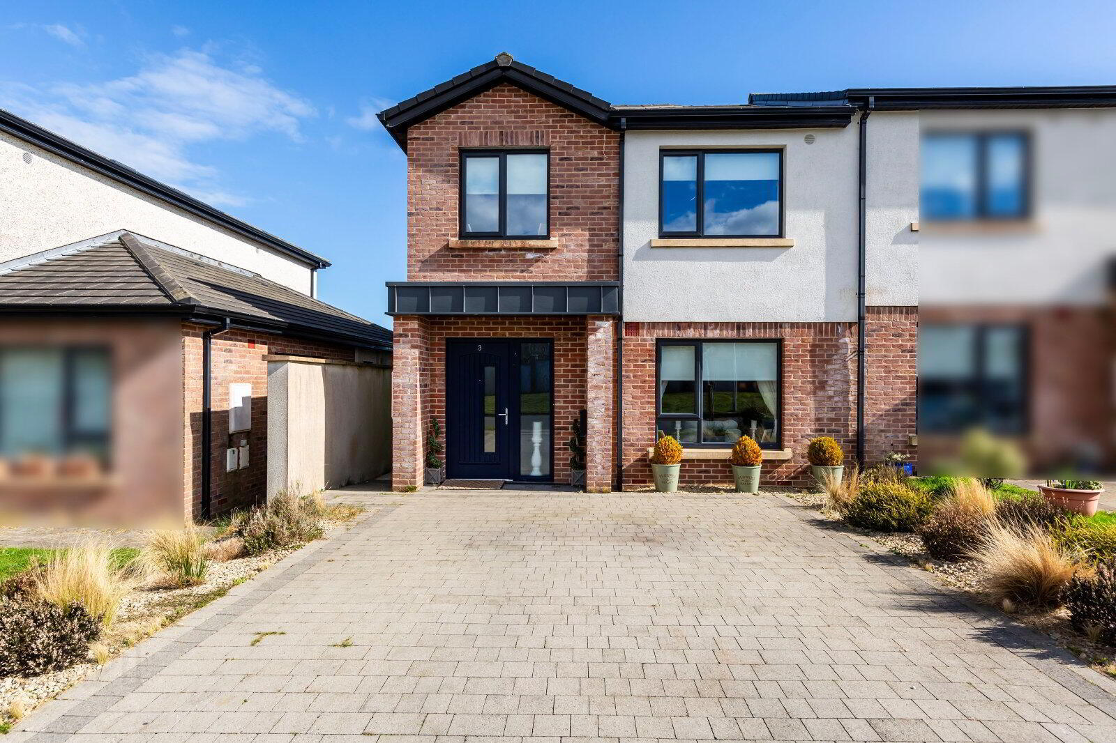property description image