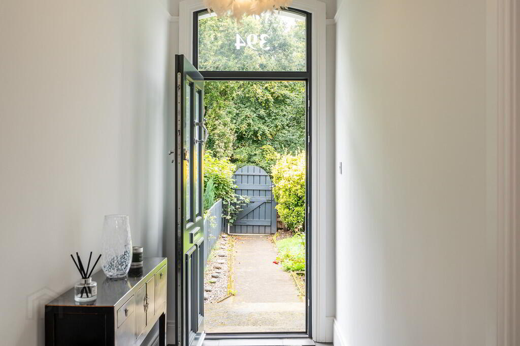 394 Ravenhill Road 3 of 26
