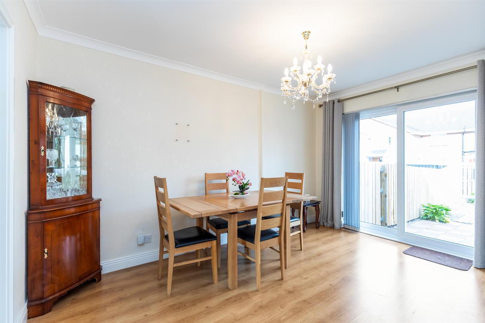 10a Summerhill Avenue 10 of 27