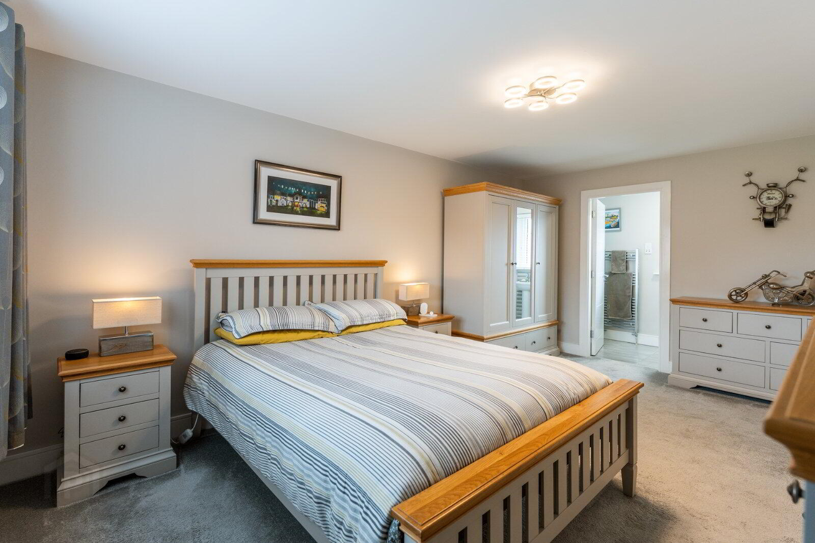 39 Manse Gate 22 of 43