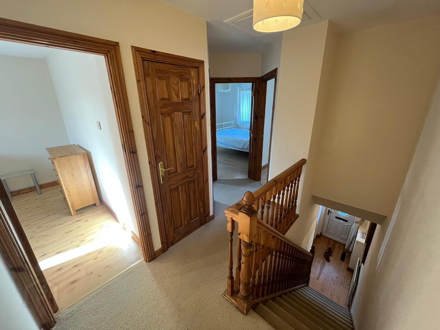 33b Wellington Gardens 9 of 12