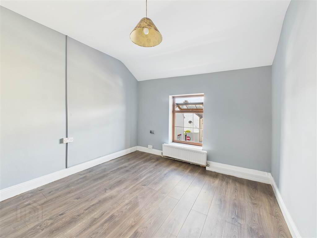 27 Barrack Street 6 of 10