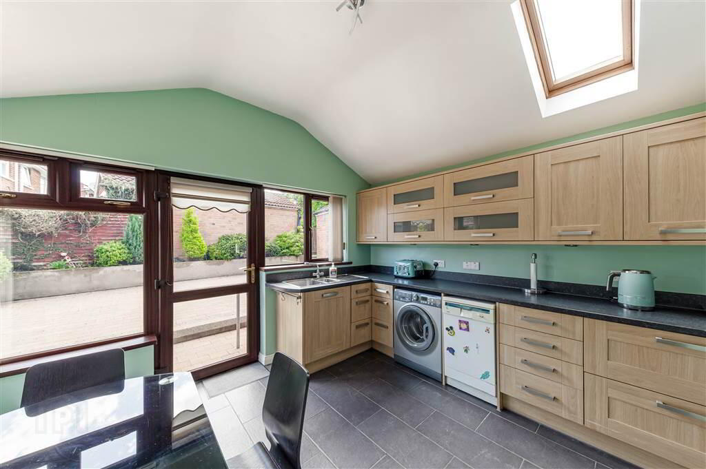 96 Erinvale Avenue 14 of 29