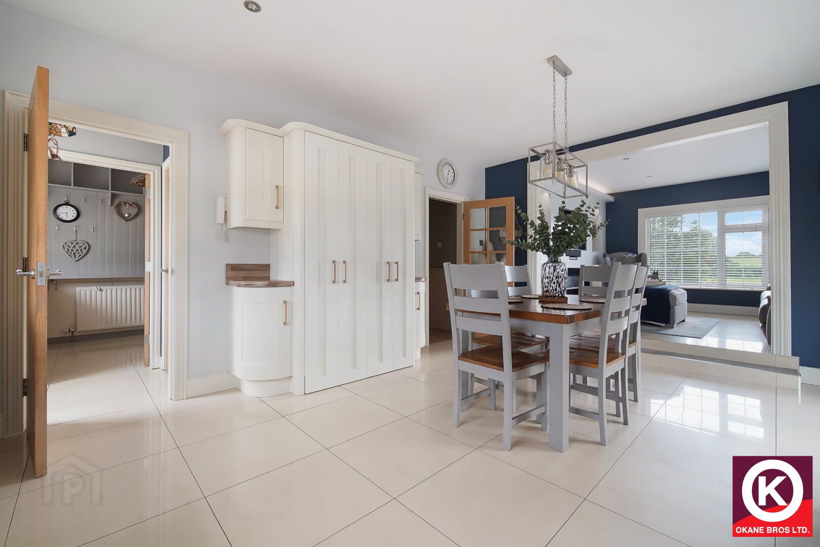 73 Arvalee Road 19 of 48