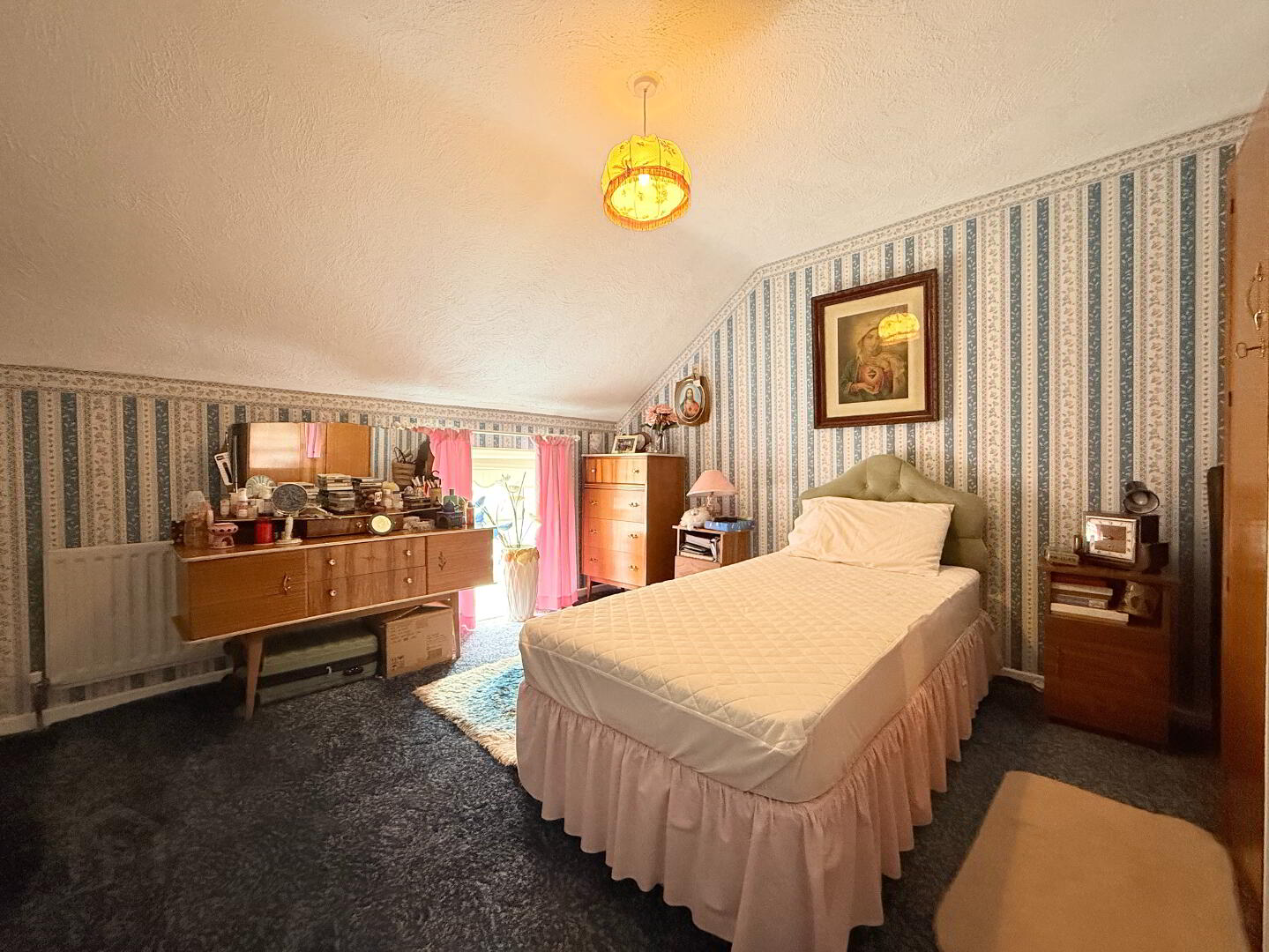 5 Massereene Street 23 of 34