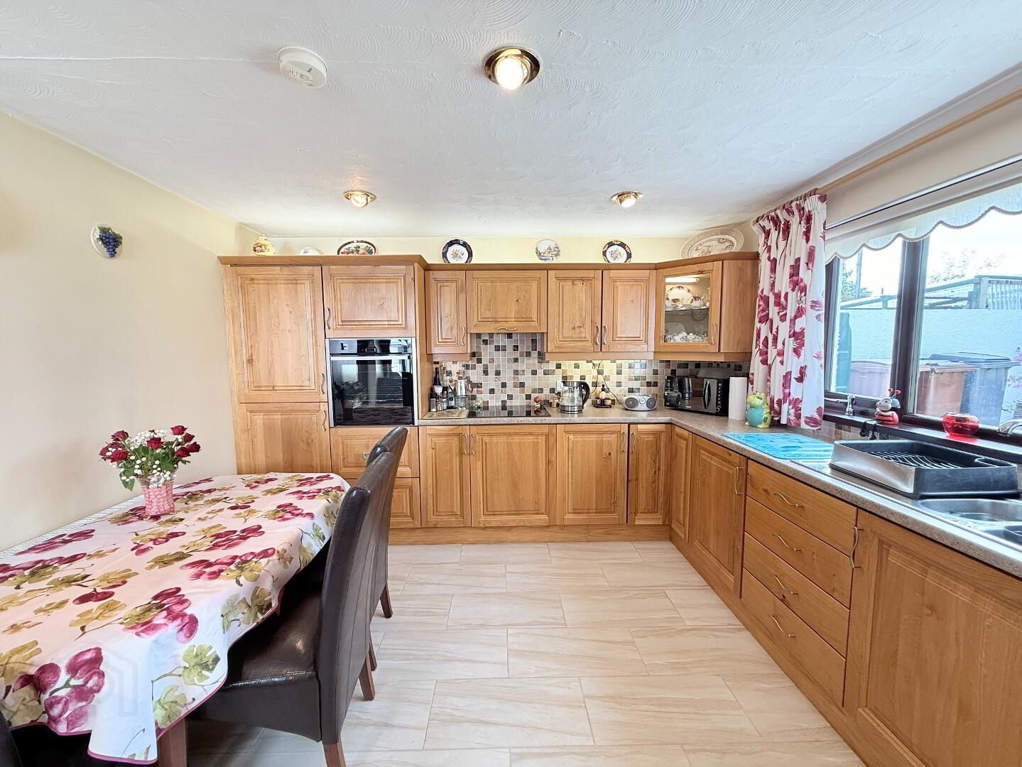 5 Massereene Street 13 of 34