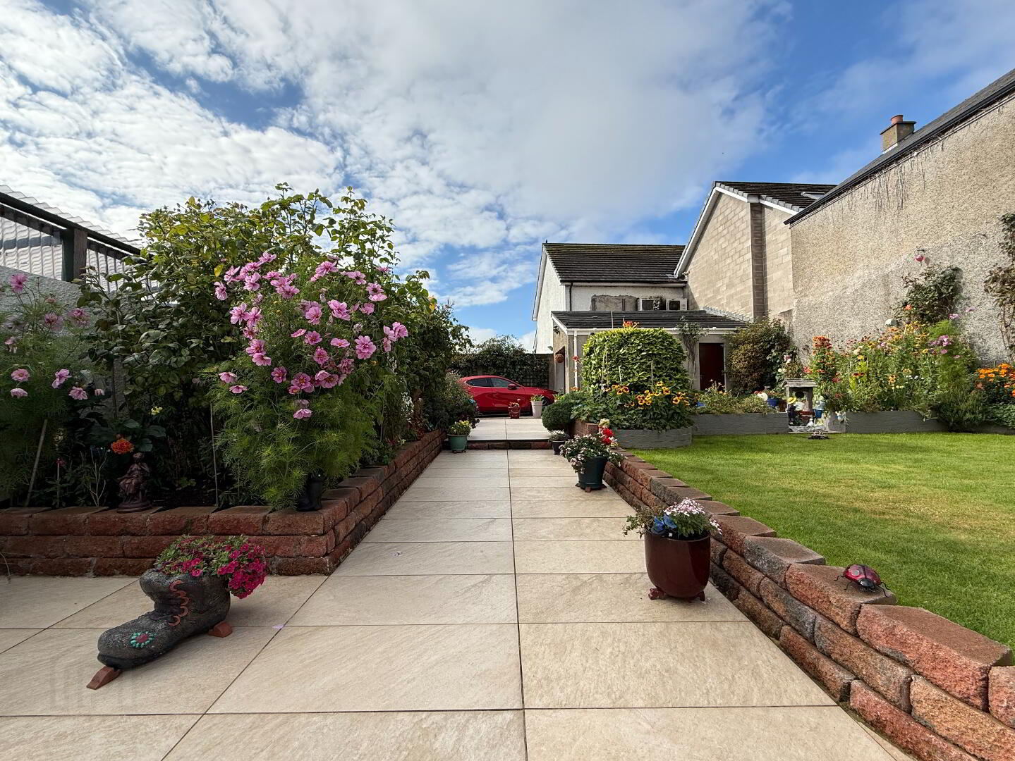 property description image
