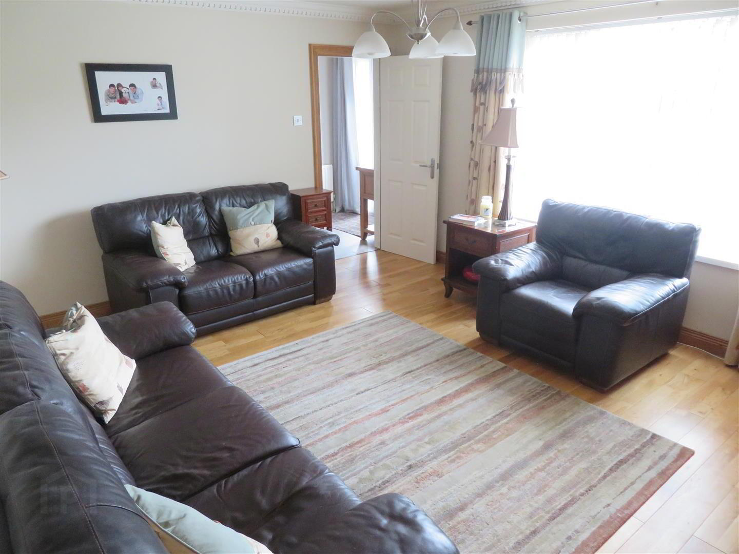 4 Hazelgrove Avenue 7 of 27