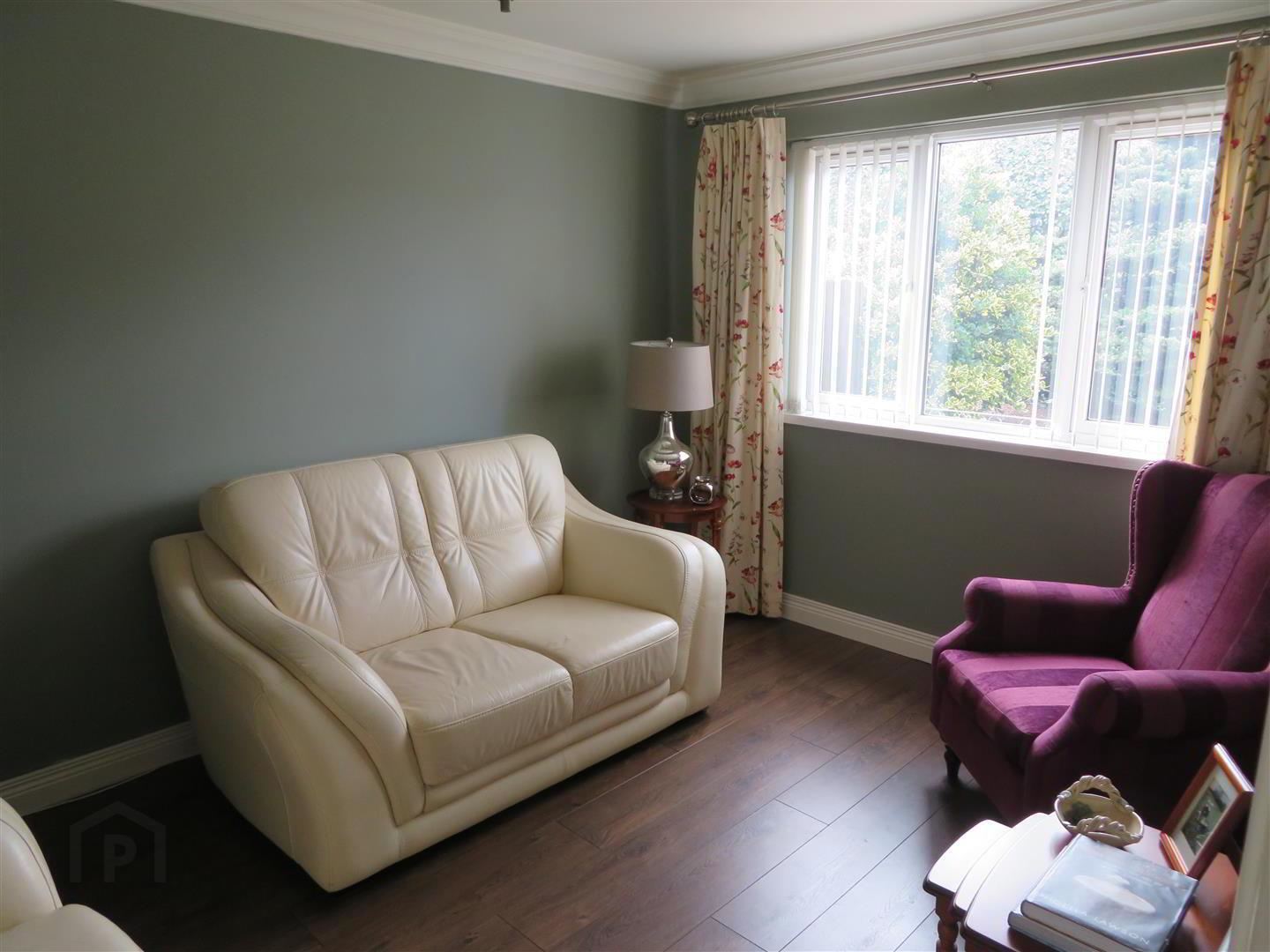 4 Hazelgrove Avenue 8 of 27