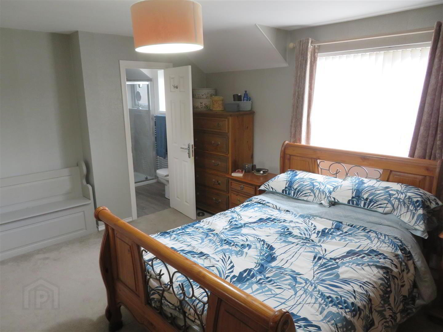 4 Hazelgrove Avenue 13 of 27