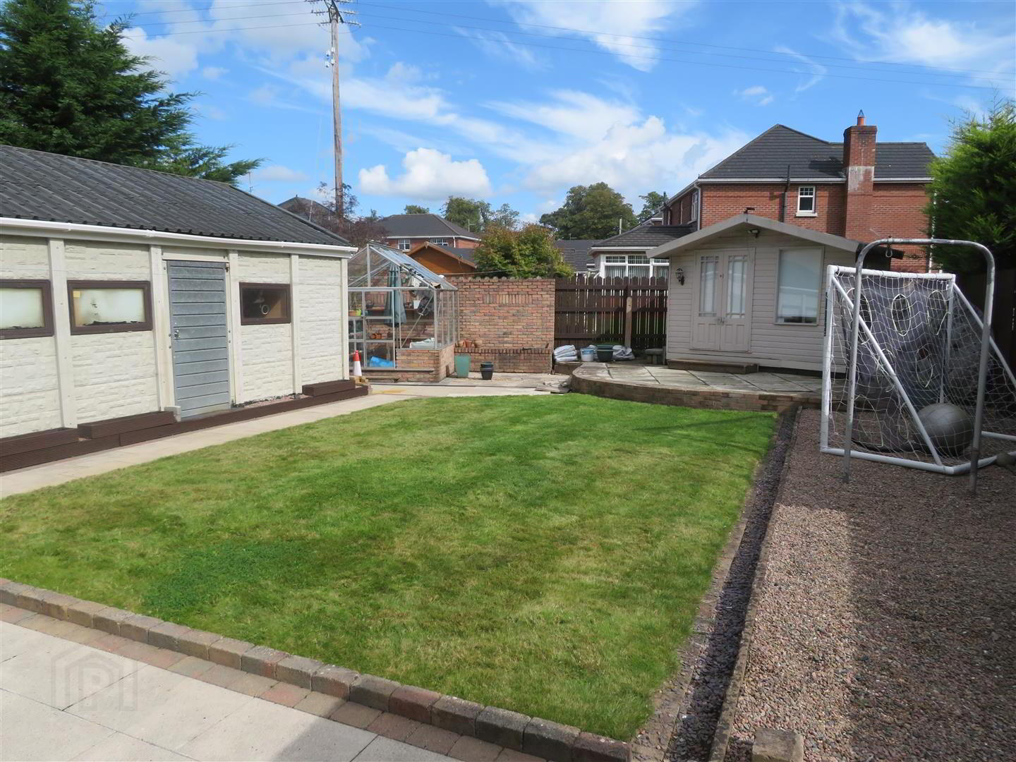 4 Hazelgrove Avenue 26 of 27