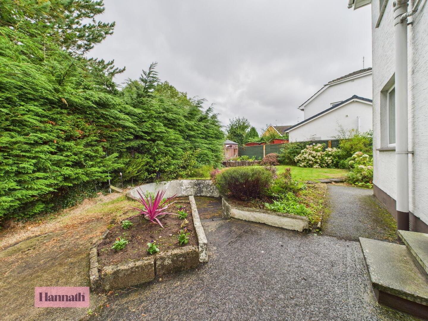 14 Kernan Crescent 29 of 37