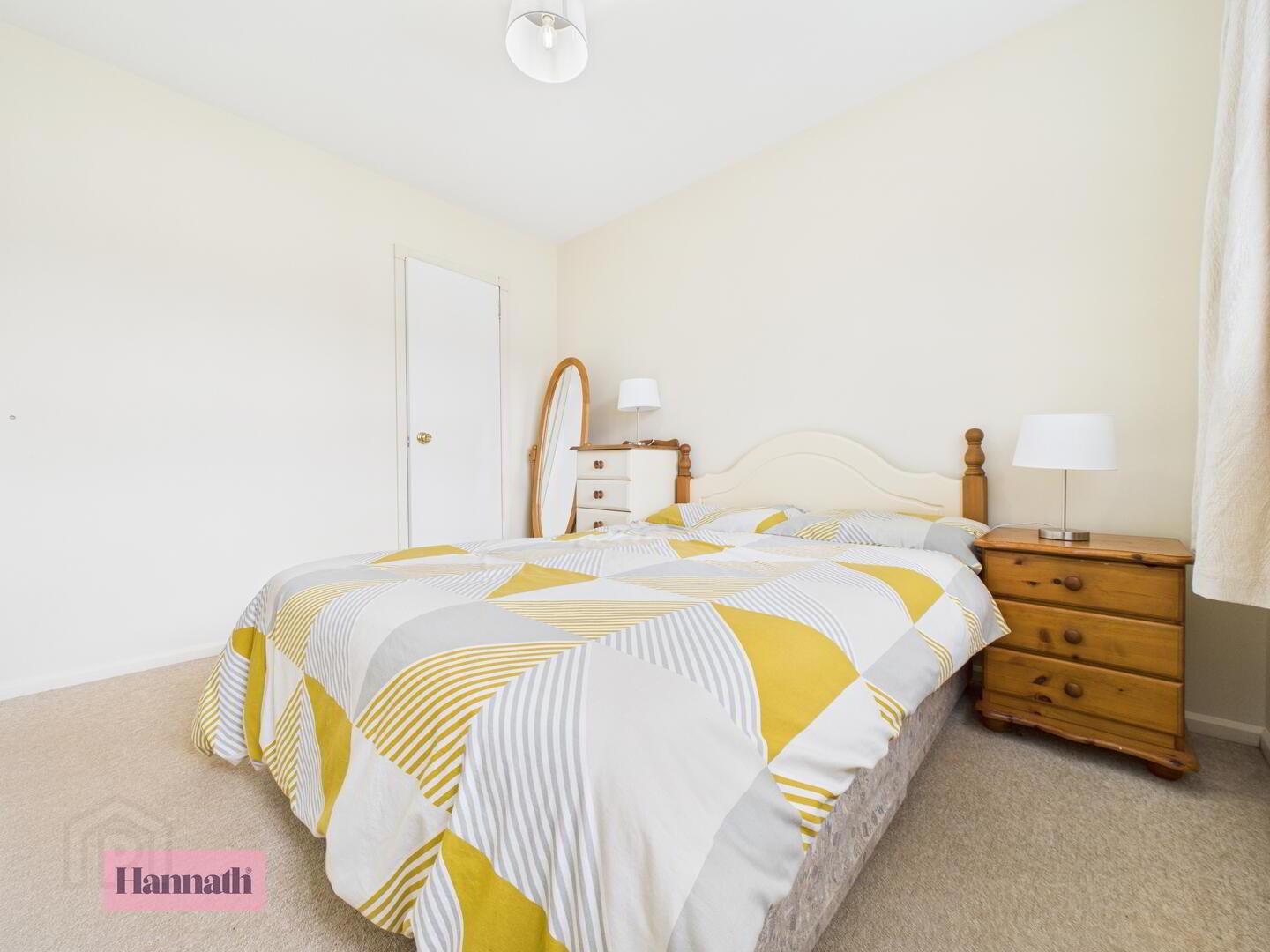 14 Kernan Crescent 23 of 37