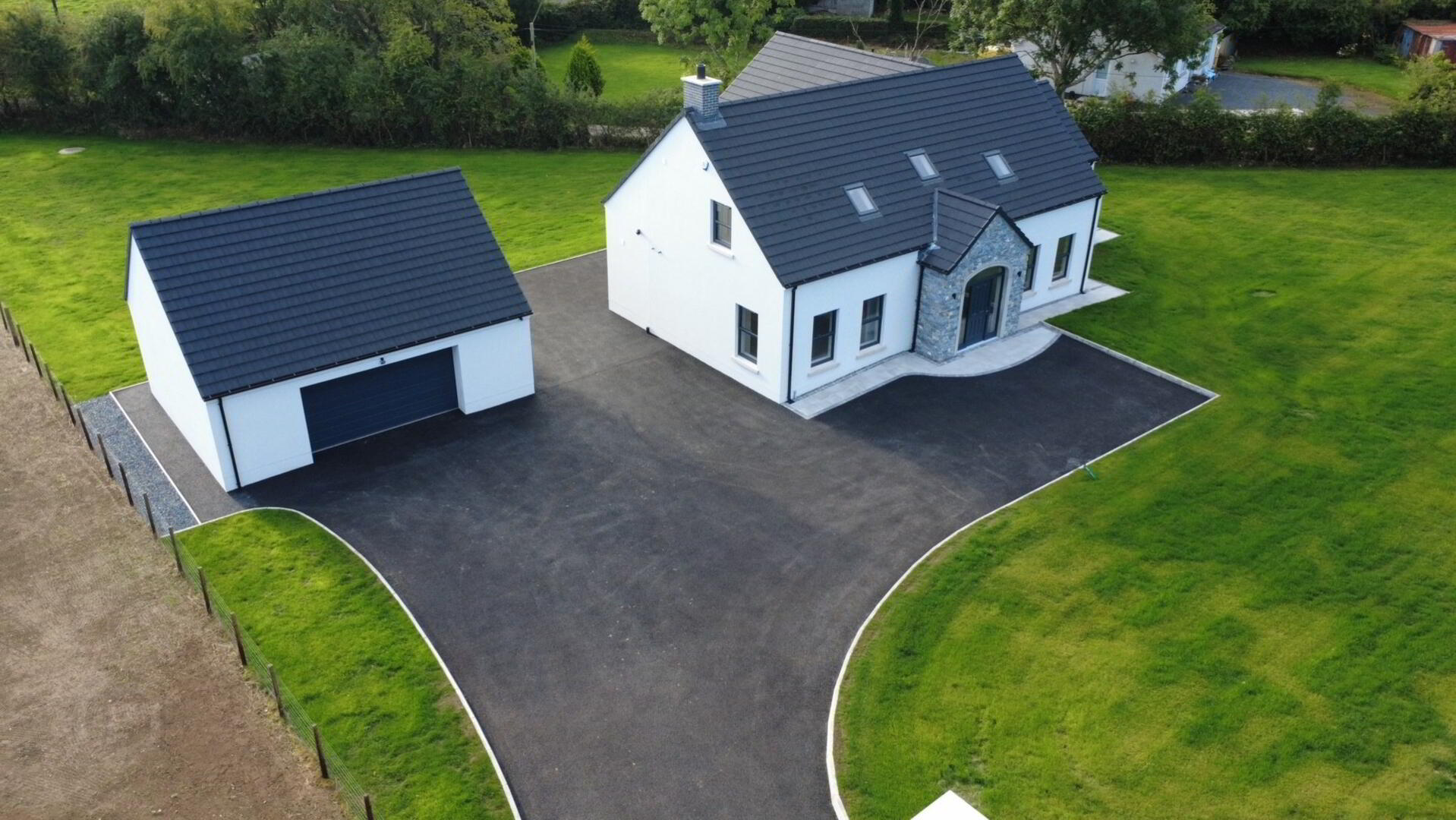 property description image