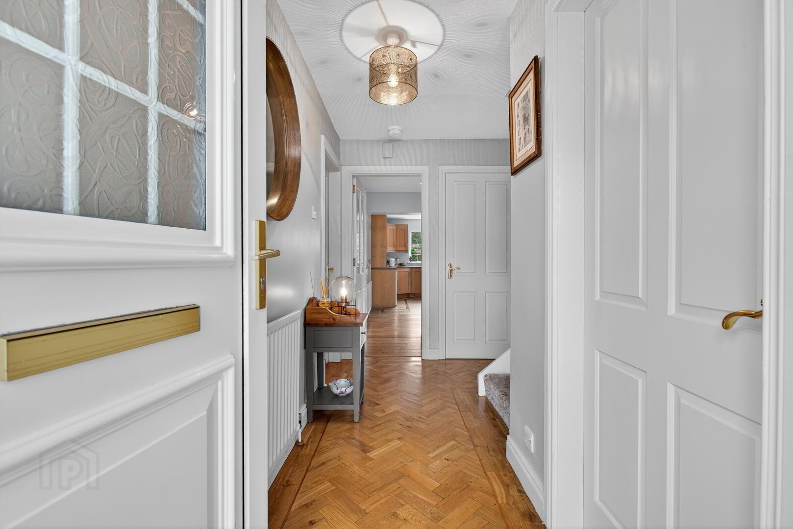 property description image