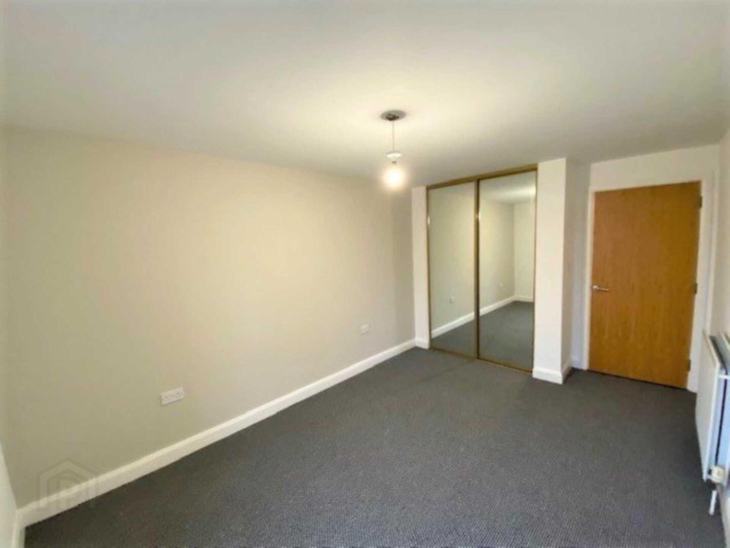 Apt 10 114, Templemore Avenue 10 of 12