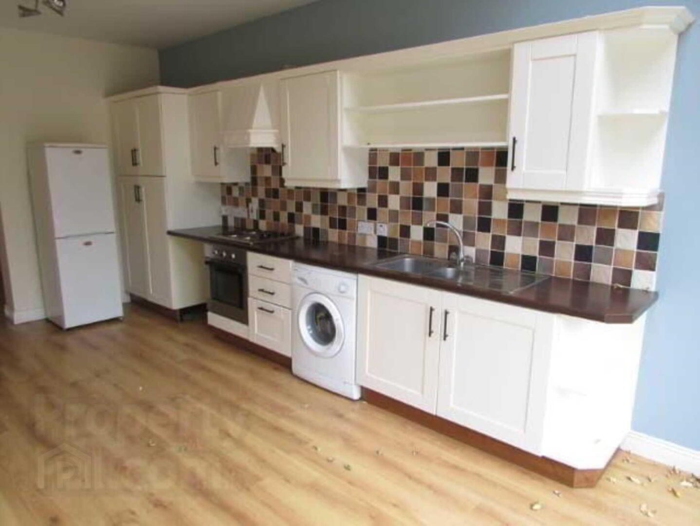 4 Brownlow Terrace 28 of 33