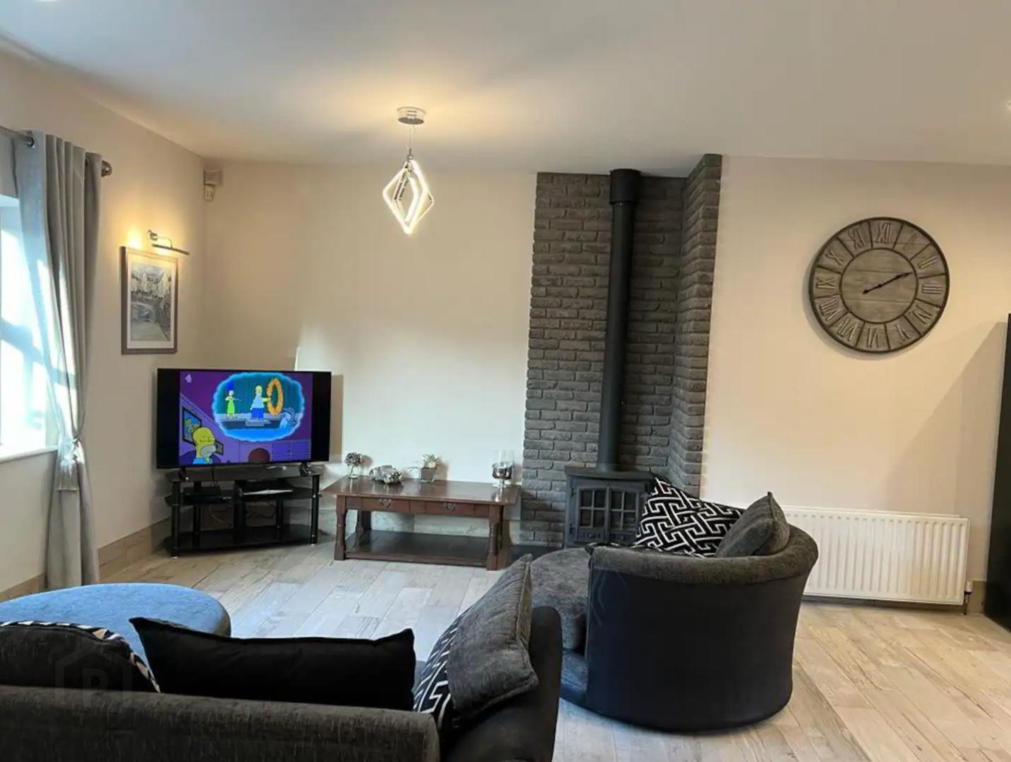 Short Term Let, 292 Belfast Road 3 of 9