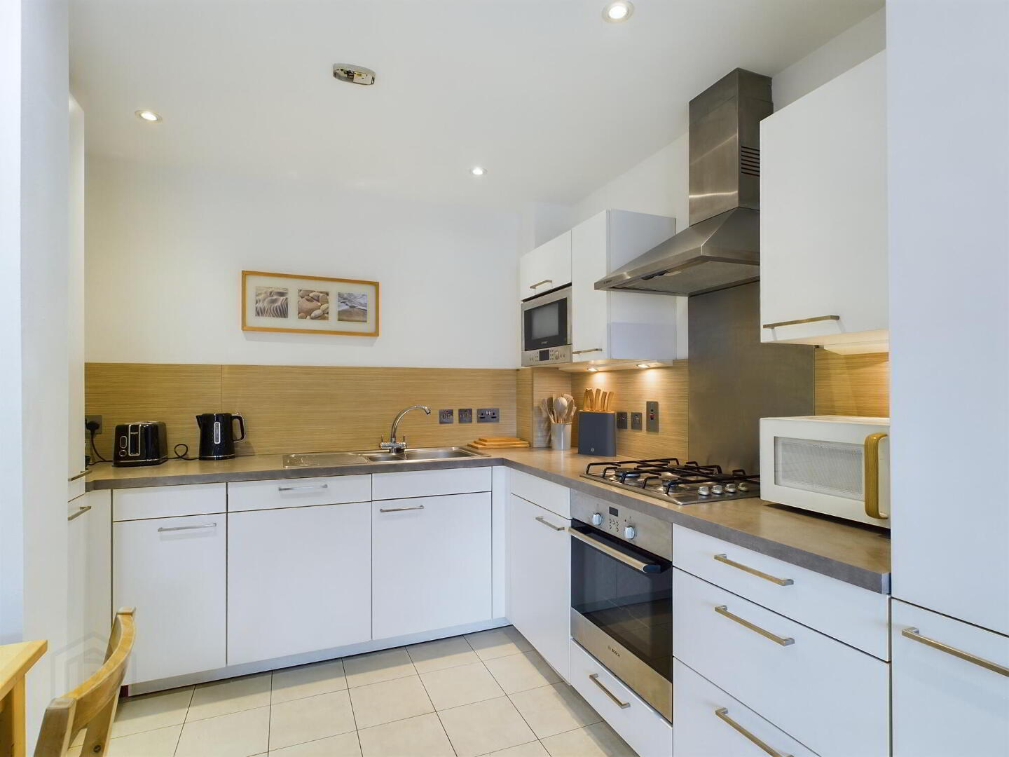 Apt 59 Custom House Square, 4 Ulster Street 8 of 14