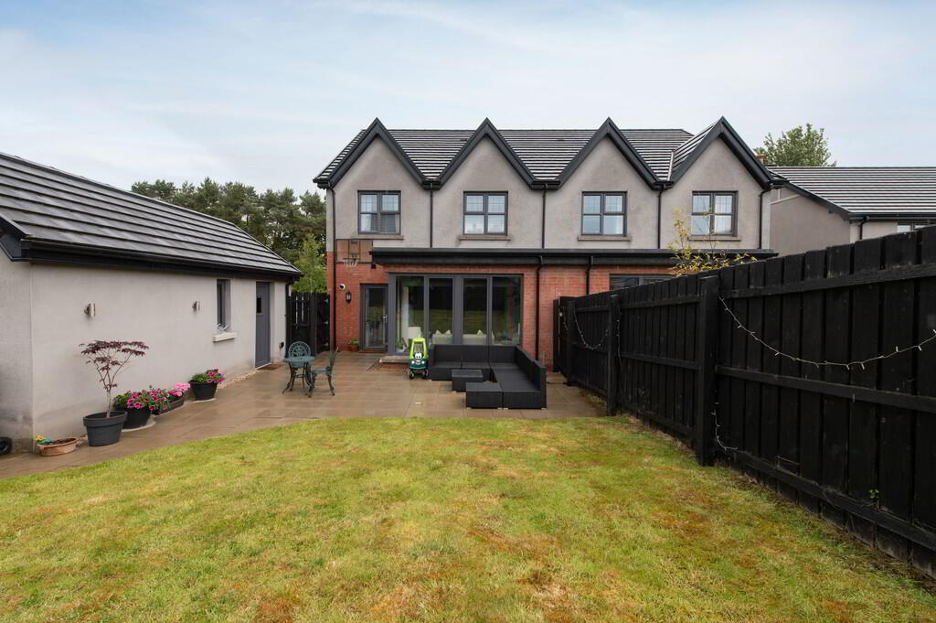 40 Oakfield Park 25 of 28