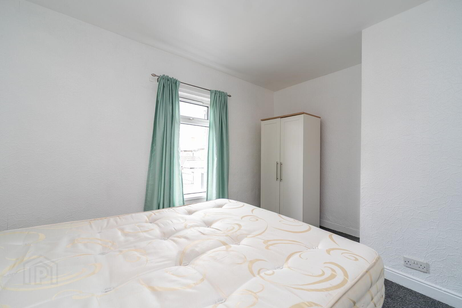 92 Benburb Street 10 of 16
