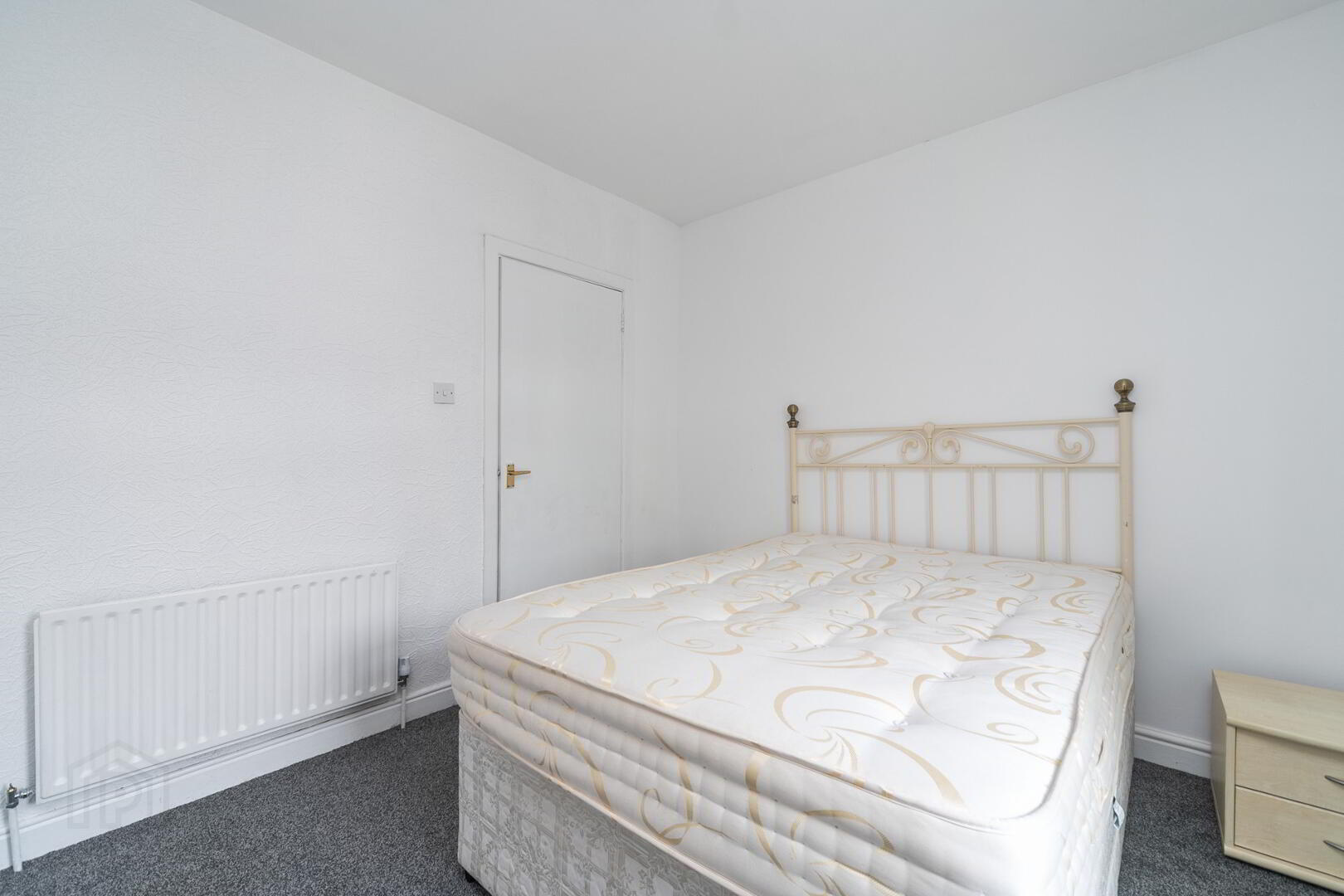 92 Benburb Street 11 of 16