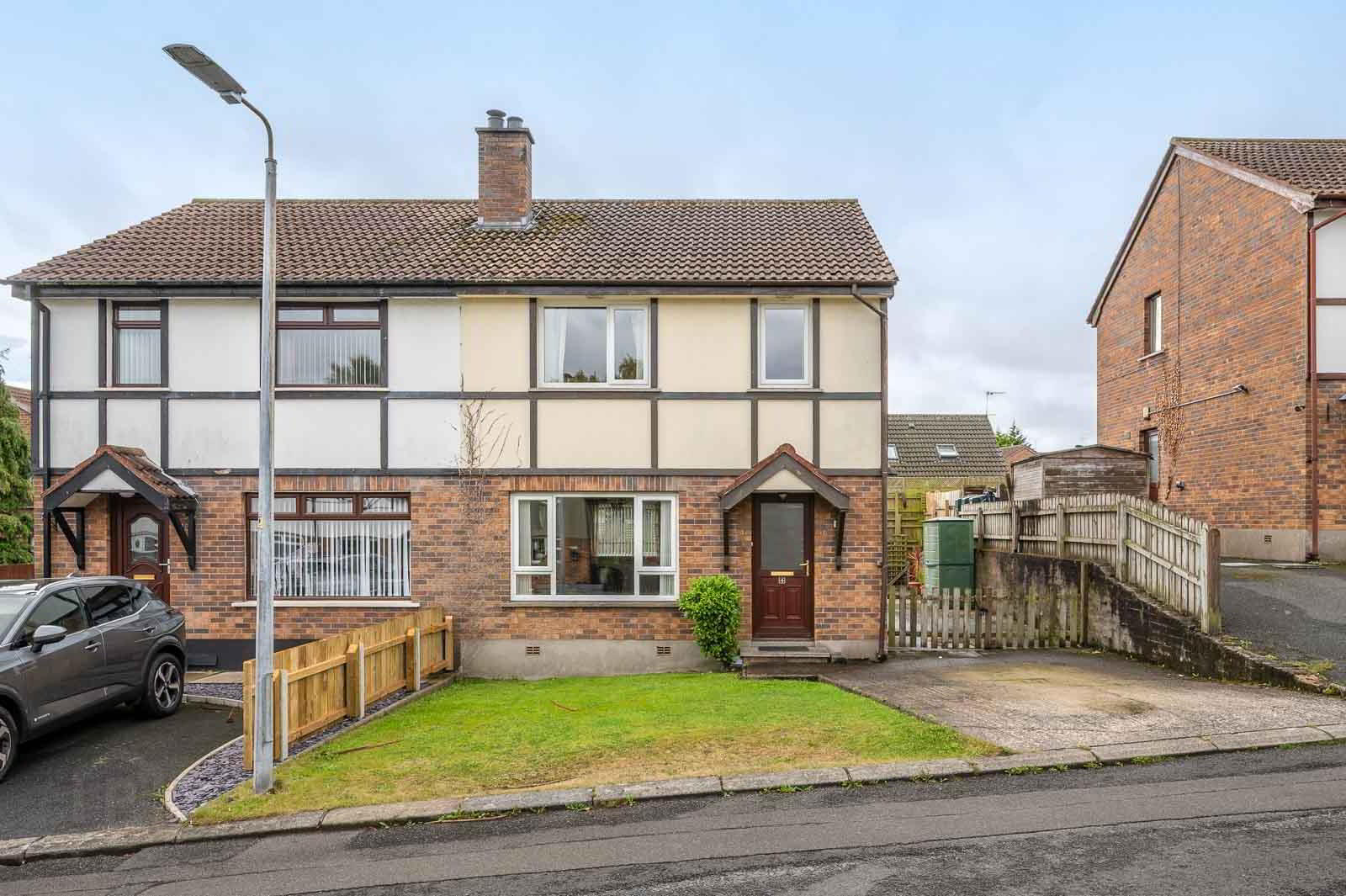4 Glen Annesley Mews 1 of 15
