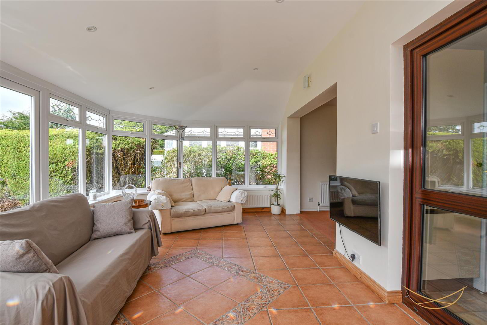 89 Clare Heights 20 of 42