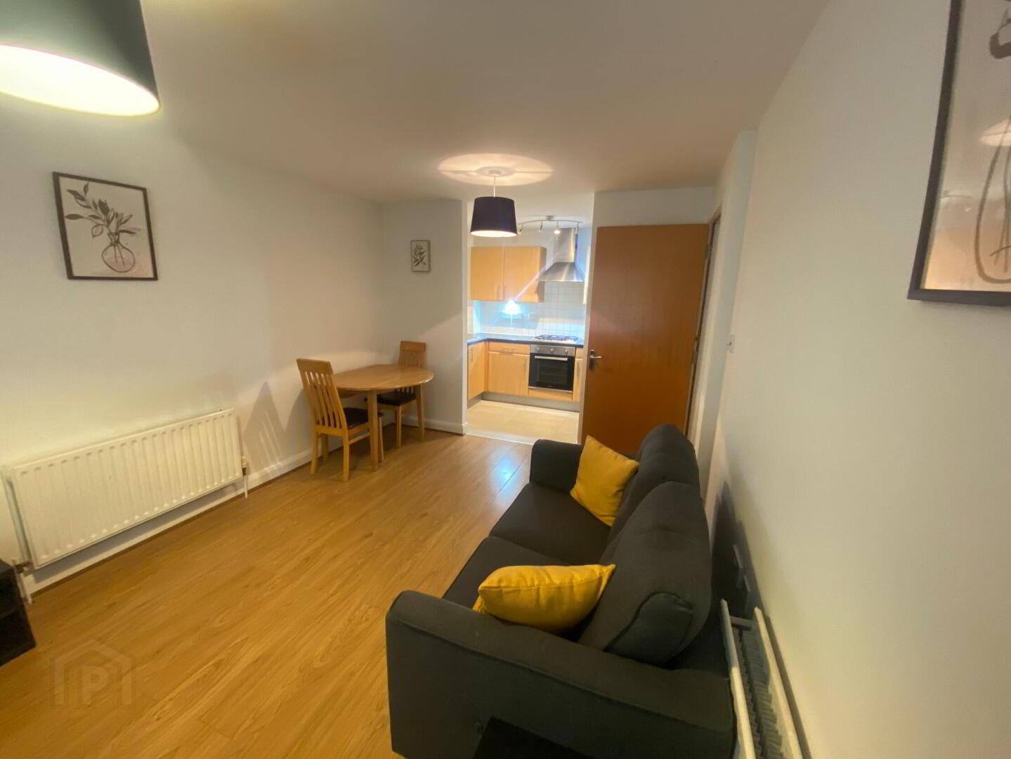 Apt 21, Hawthornden Building 3 of 10